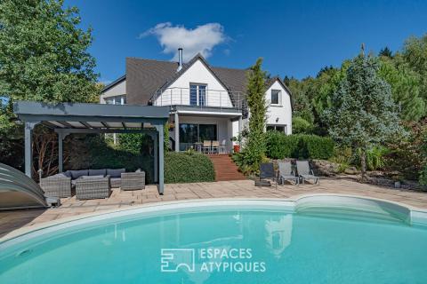 Villa d&rsquo;architecte et ses installations équestres