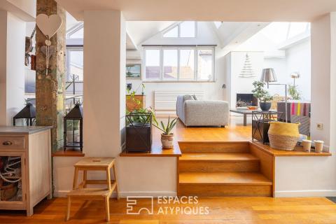 Light-filled loft in a former workshop in the heart of the city