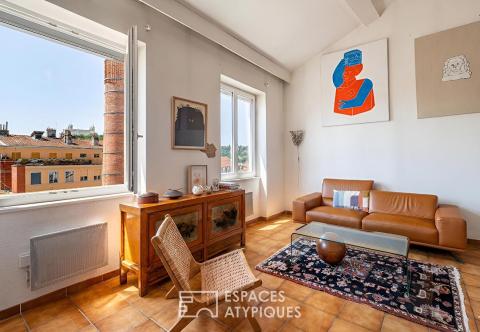 Top-floor duplex with view of Fourvière