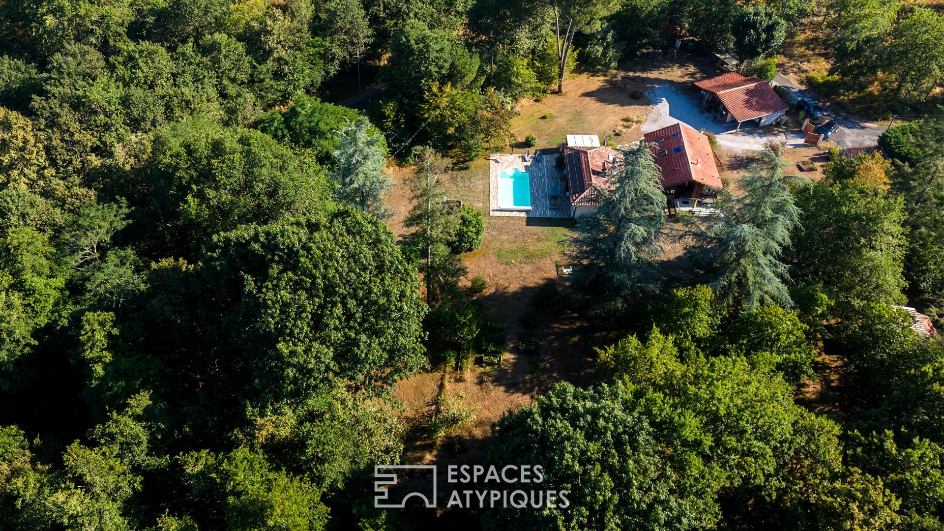 Landes-style property with a gîte in a wooded park