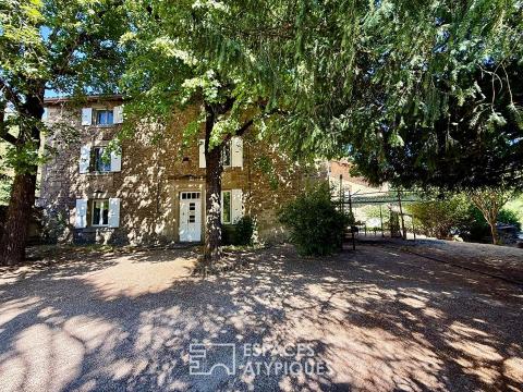 L&rsquo;âme d&rsquo;une bâtisse en pierres du XIXe aux volumes singuliers