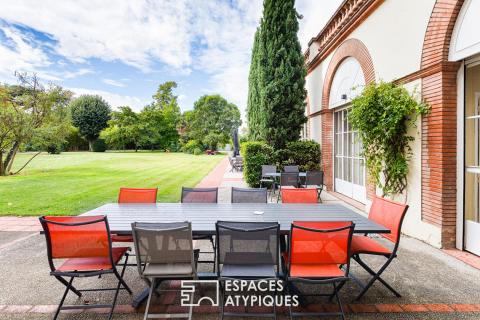 19th century Toulouse woman and her 600m2 cottage