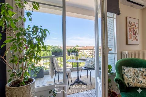 TOP FLOOR WITH TERRACE AND GARAGE