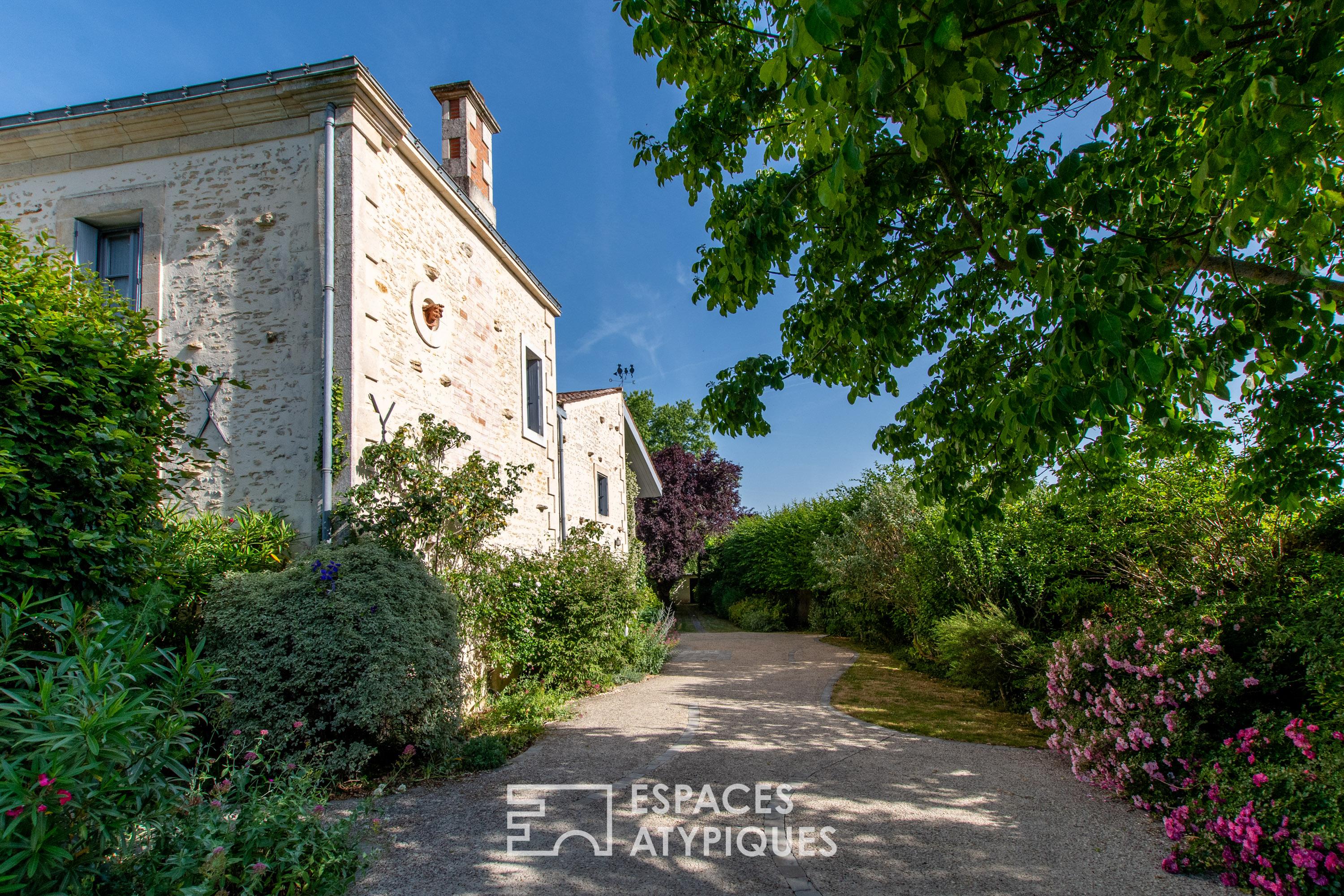 Grande maison bourgeoise au coeur du Marais poitevin