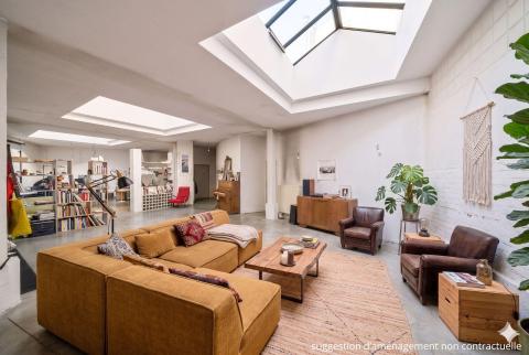 Loft avec verrières et cour secrète à la Butte aux Cailles
