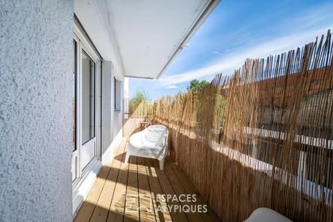 Renovated apartment with a wraparound balcony