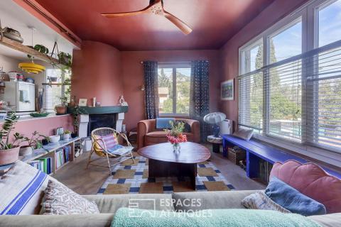 Bohemian duplex with terrace near the city center