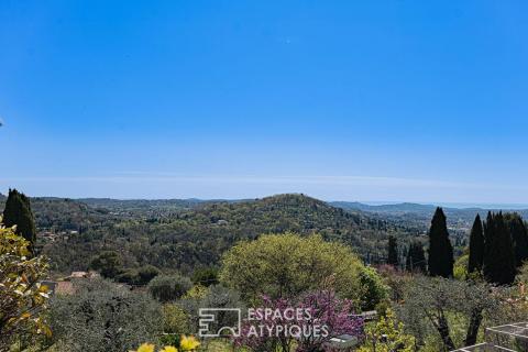 Parenthèse suspendue au Roc Fleuri : vue azur sur les restanques de Magagnosc