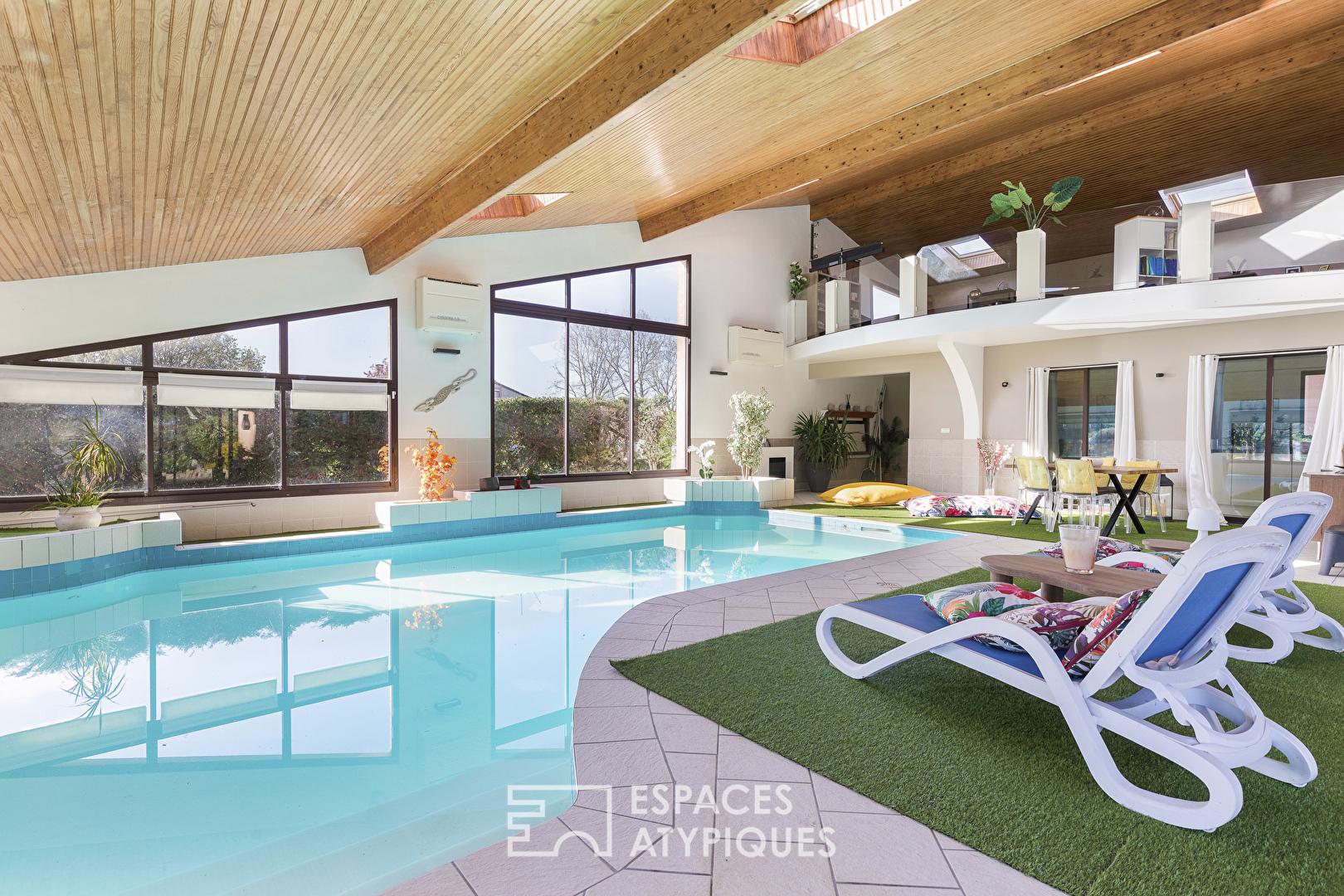 Architect-designed house with swimming pool south of Toulouse