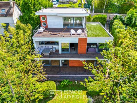 A Presles : Maison d’architecte baignée de lumière, avec piscine et vue sur la vallée