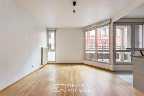 Appartement rénové à deux pas du 6ème