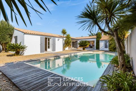 Charming villa with a seaside feel, between village and ocean