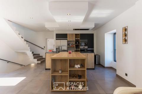 Écrin contemporain sur les remparts d&rsquo;Étoile-sur-Rhône