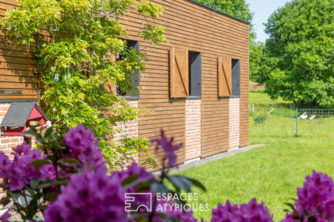 Contemporaine de standing avec box pour chevaux sur 1,8 hectares