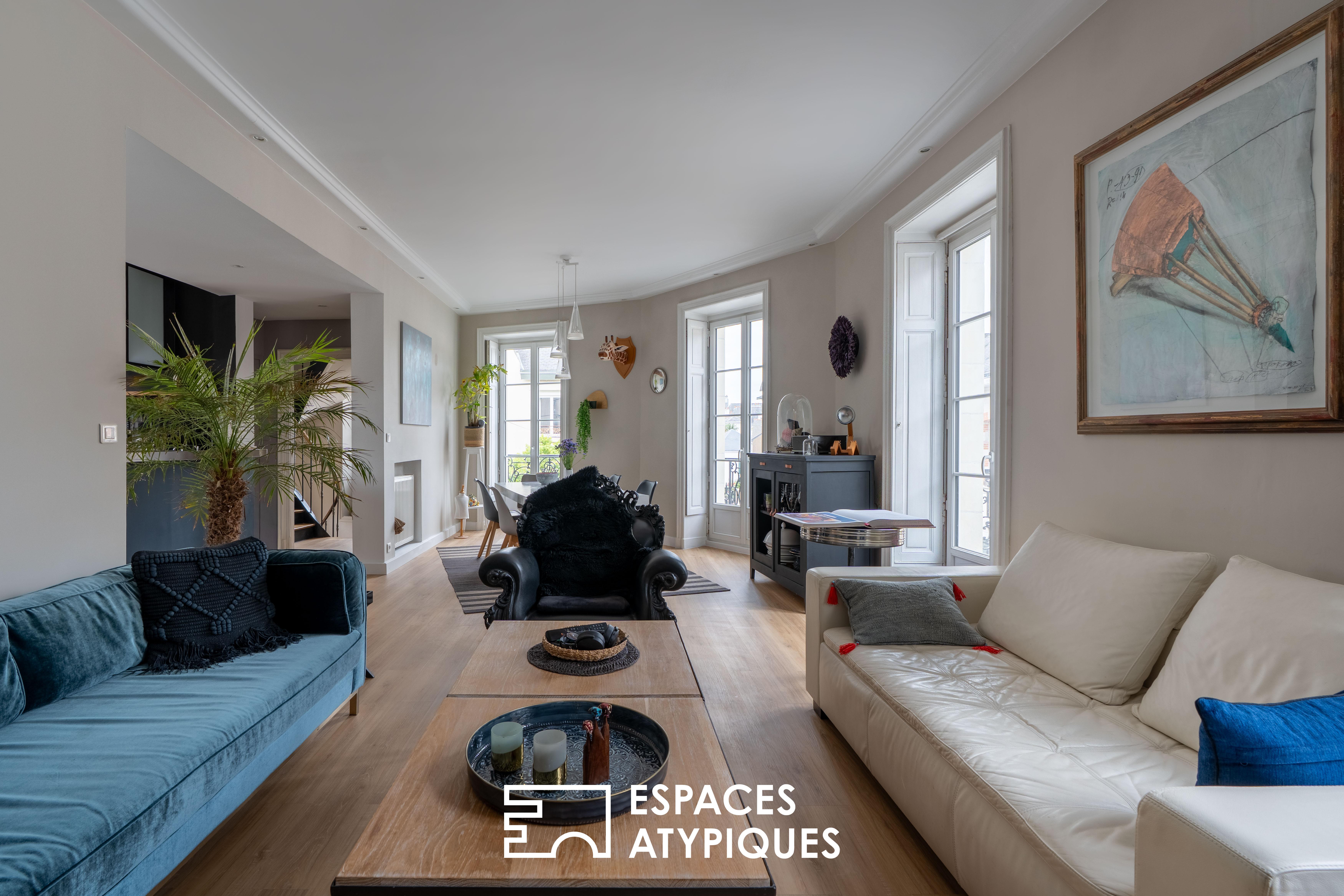 Maison de ville charmante avec jardin et dépendance