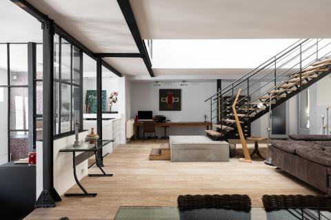 Former printing works converted into a contemporary loft on the boulevards