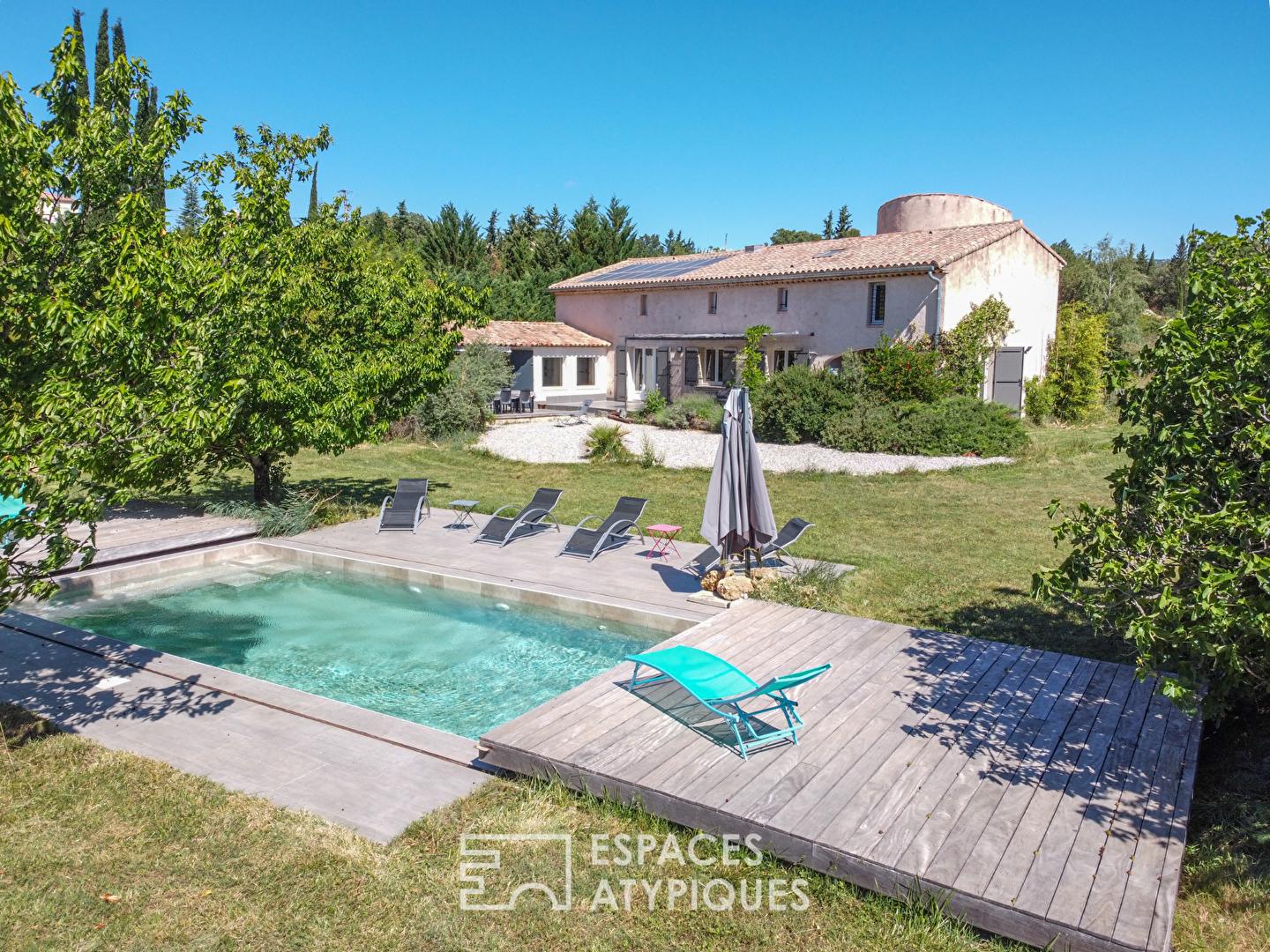 Propriété familiale avec piscine