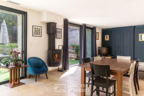 Maison contemporaine comme à la campagne à l&rsquo;abri des regards en Drôme Provençale