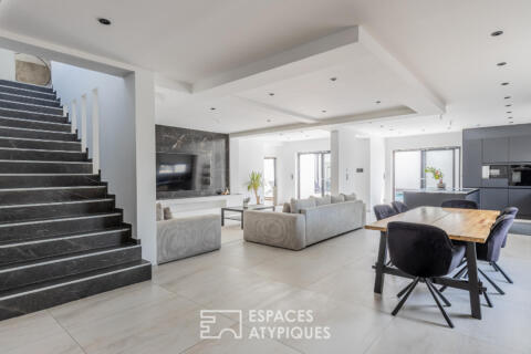 Maison contemporaine aux lignes épurées avec piscine