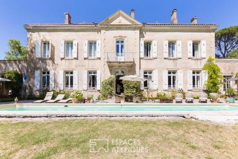 Remarkable manor house in Revel and its park
