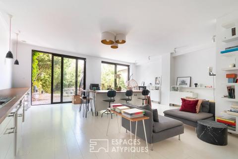 Maison-loft avec piscine intérieure et jardin
