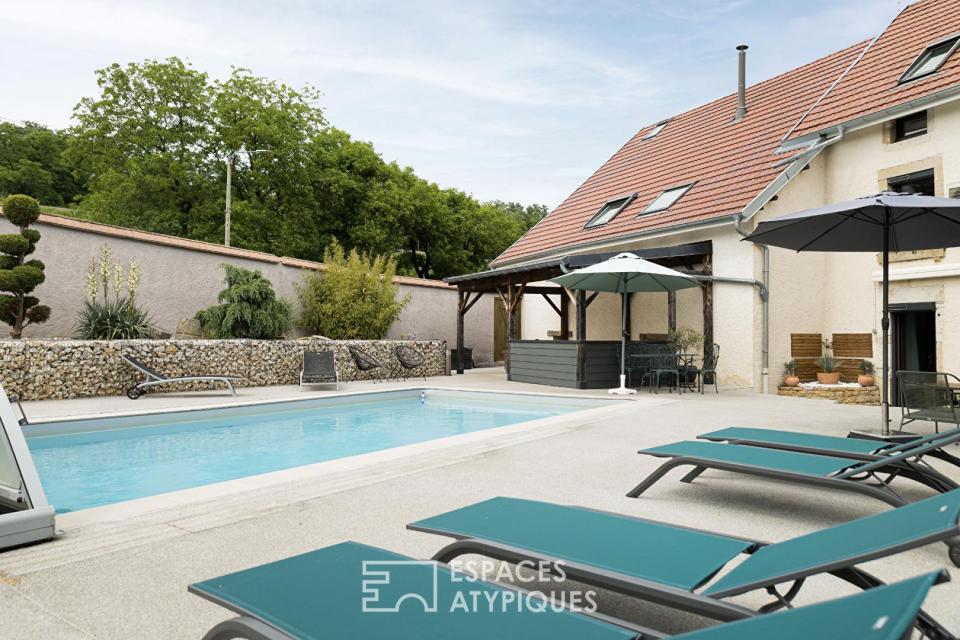 Propriété de caractère avec activité de chambres d'hôtes