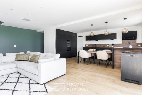 Contemporary house with swimming pool and unobstructed views in Merville