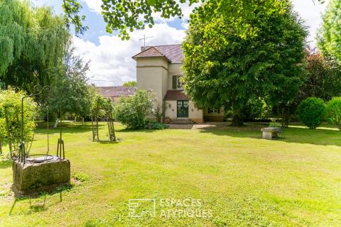 Character Property Set Within a Private Park Crossed by a River