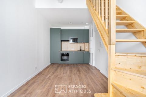 Duplex rénové à Lyon 8e.