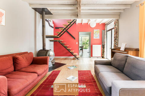 Charming house with outbuildings in the heart of the Ariège Pyrenees