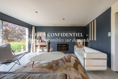 Architect-designed house with swimming pool in Talant, 6 rooms, 200m2 and 815sqm plot