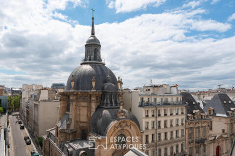 Top-floor apartment with a view of St. Mary’s Church