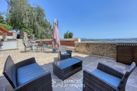 Appartement avec terrasse vue rade