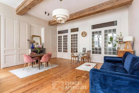Magnifique appartement bourgeois entièrement rénové dans le quartier Grôlée