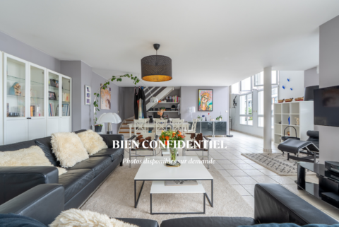 Vie de famille sur les toits : duplex de 155 m² avec terrasse et bureau verrière