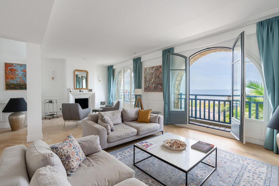 L&rsquo;exception face mer, une villa d&rsquo;architecte aux prestations remarquables