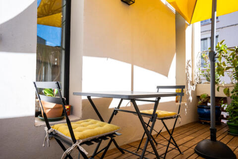 Appartement esprit contemporain avec garage et terrasse