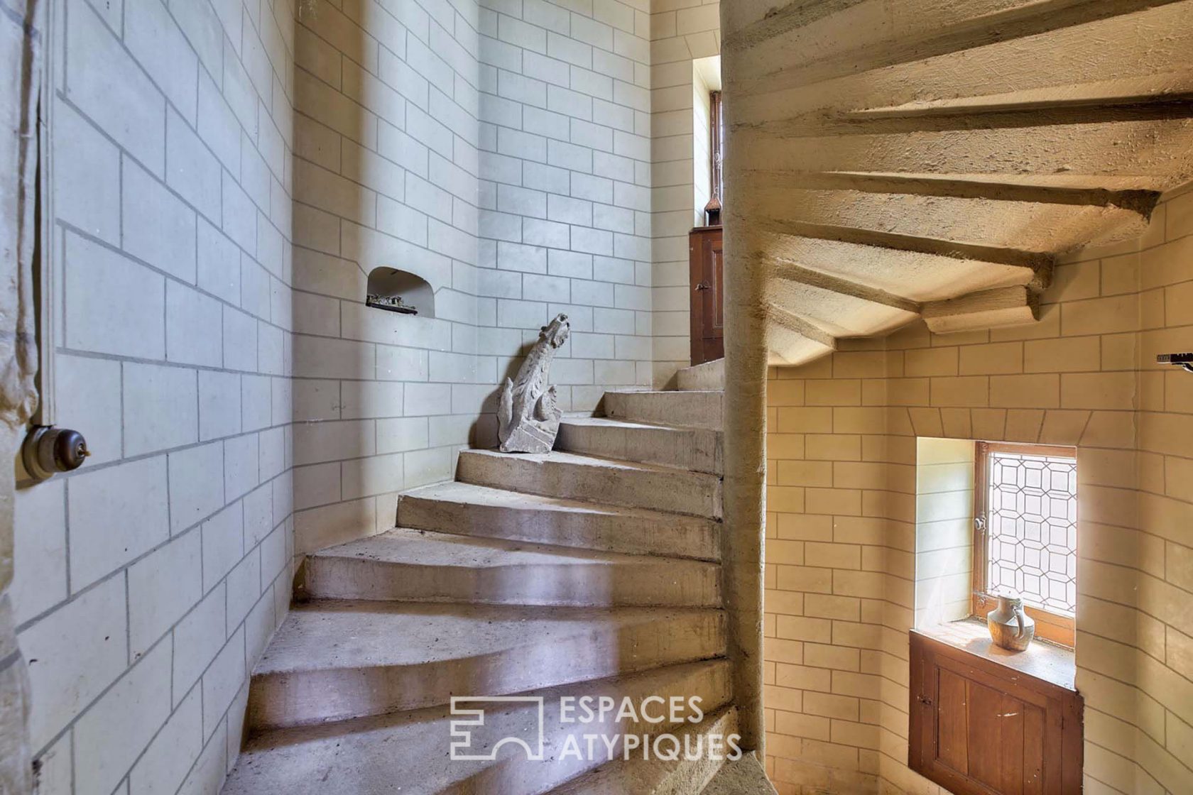 Sous offre – Manoir des XVI et XXe siècles chargé d’histoire