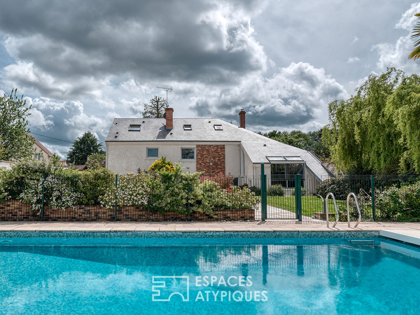 Maison d’architecte avec piscine