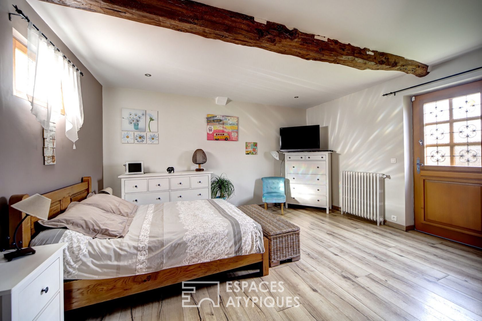 Ancien couvent entièrement rénové