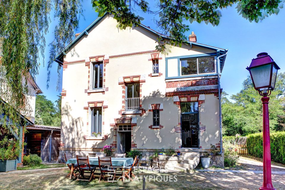 45240 LIGNY LE RIBAULT - Maison de maître entièrement redécorée avec piscine - Réf. 0021EAO