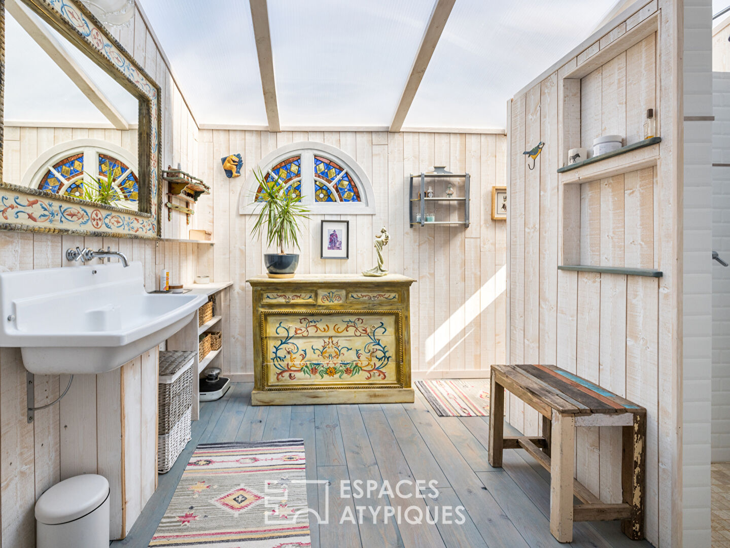 Charmante maison de 1800 rénovée et son extension en bois