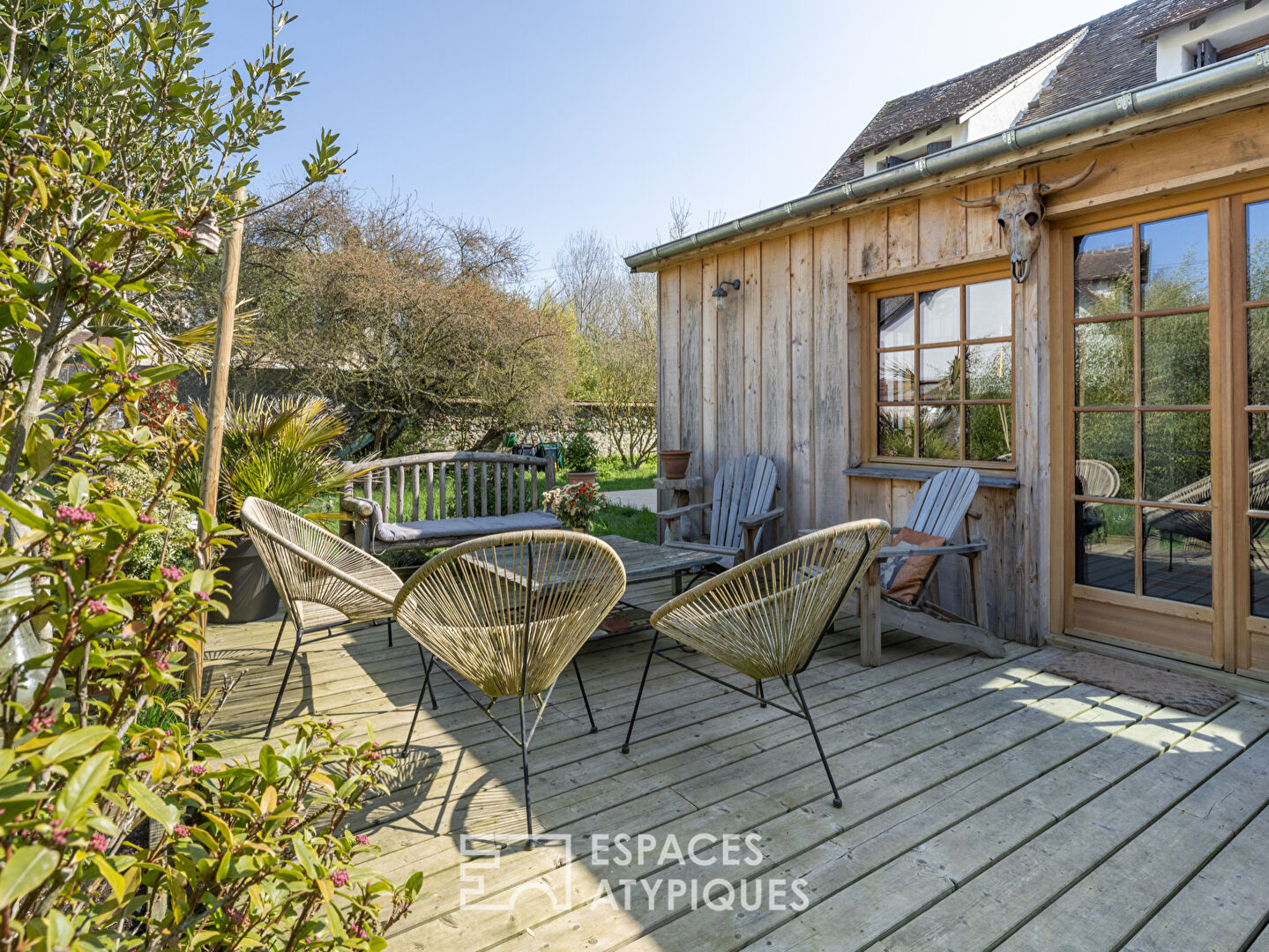 Charmante maison de 1800 rénovée et son extension en bois