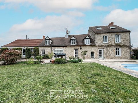 Charmante maison familiale en pierre avec piscine