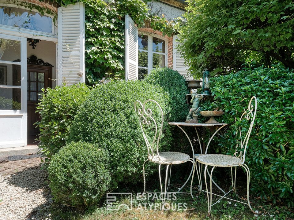 89120 CHARNY - Ancien presbytère du XVIIIème siècle - Réf. 00247EAO