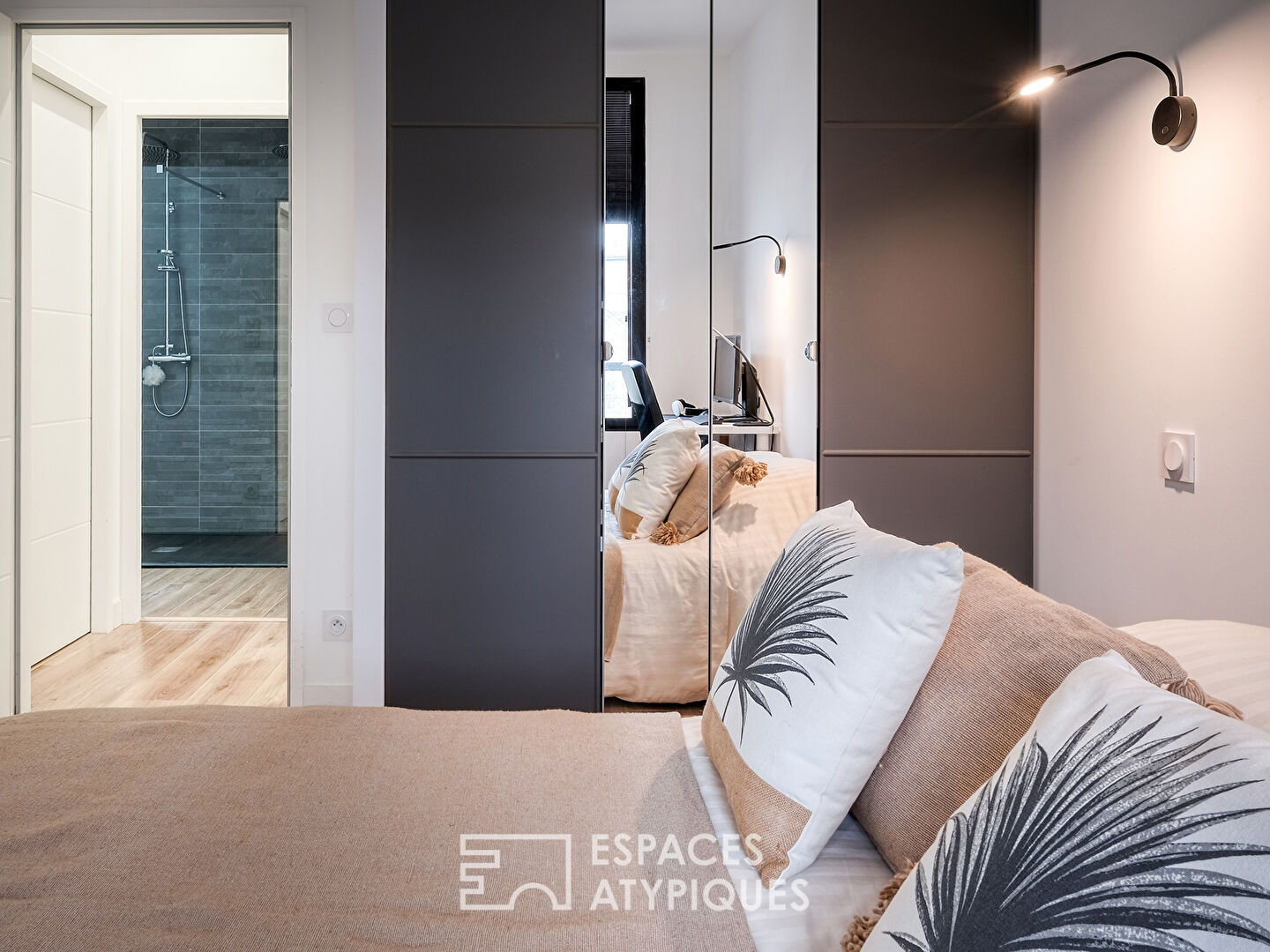 Duplex contemporain à l’esprit « loft », proche de la Loire