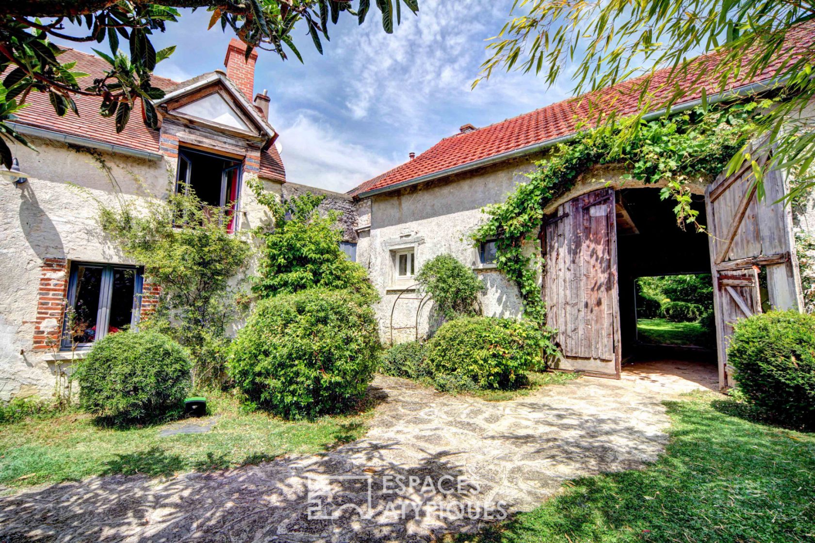 Maison de charme avec son parc