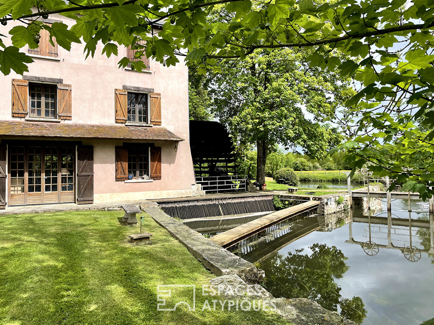 Moulin du XVème siècle proche de Paris