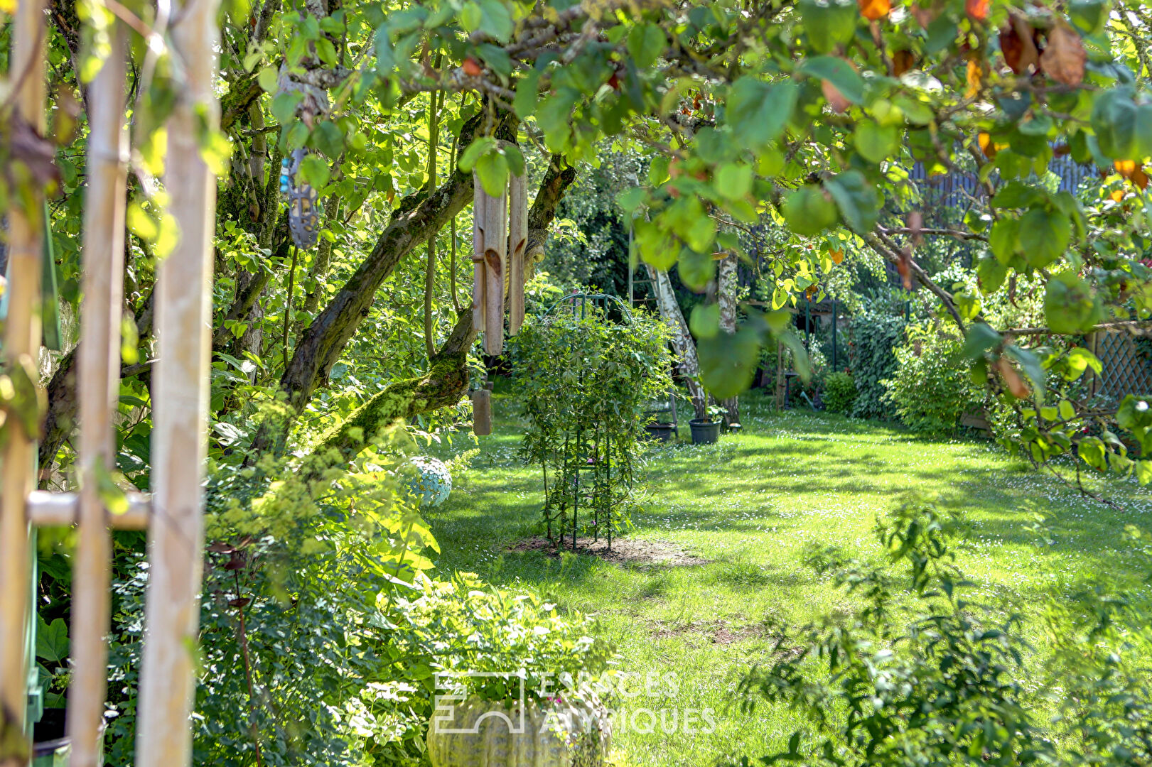 Former cooperage and its bucolic garden