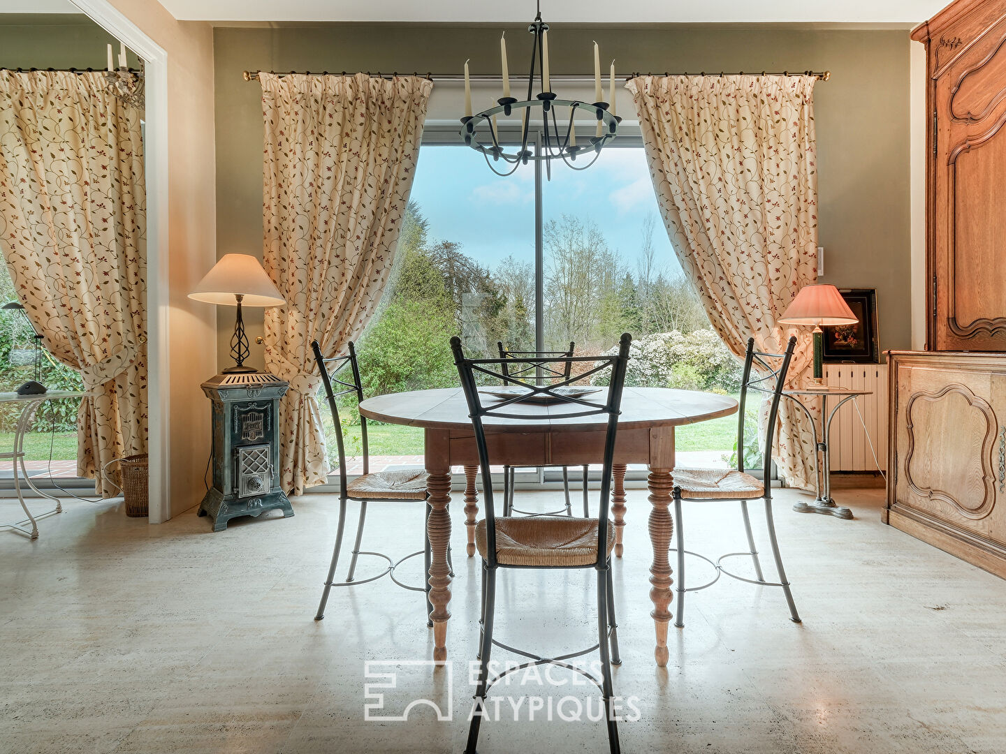 Property in the heart of the nature of Perche Eurélien